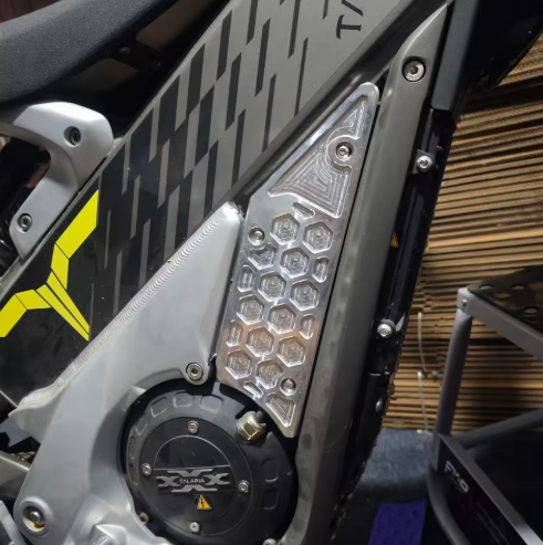 Talaria xXx aluminum side panel cover